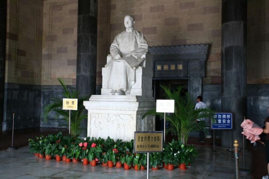 Nanjing:Must-See Attractions in One Day+Customized Itinerary - Lunch that actually works in a city-day plan