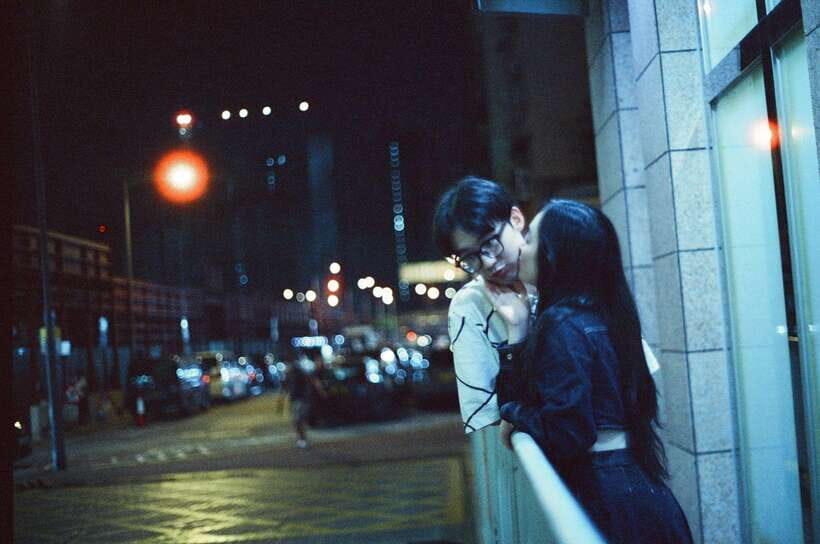 Night Photoshoot in Hong Kong: Cinematic, Moody, Personal - Posing and Comfort: A 1-to-1 Shoot That Doesn’t Feel Awkward