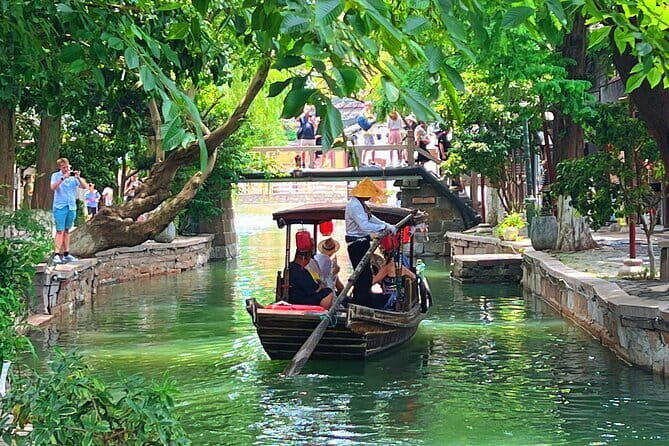 One Day Private Shanghai Jewish Tour, No Shopping - Stop 3: Huoshan Park and the refugee shelters nearby