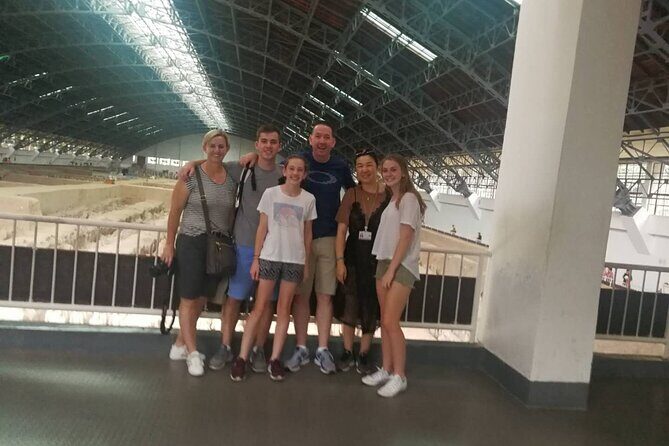 One Day Private Trip to Terracotta Army and Huaqing Palace - The guide matters: what a professional art historian (like Stefanie) adds