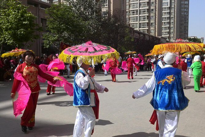 One Day Private Xian Tour to Terracotta Warriors with Airport Transfers - Muslim Quarter on foot: a short stop that doesn’t eat the whole day