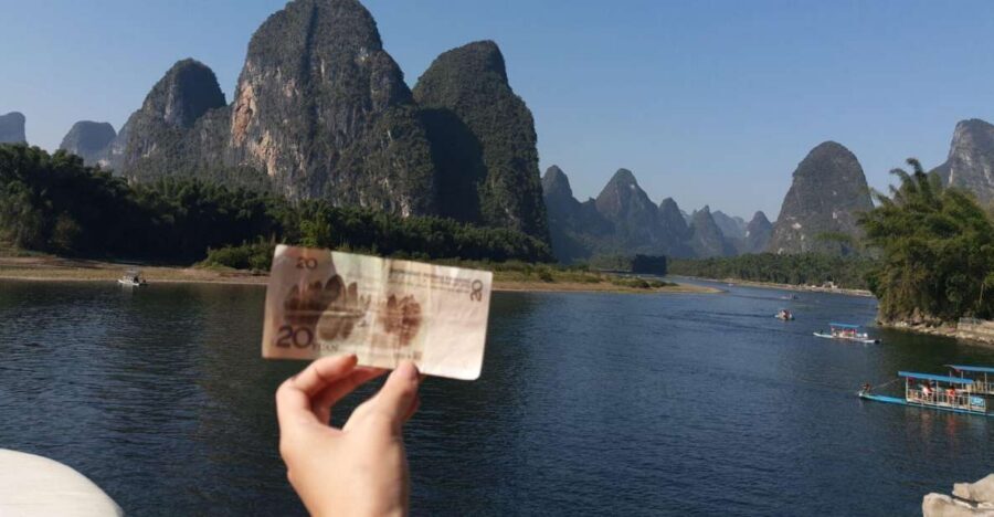 One Hour Chinese Calligraphy or Painting Lessons in Yangshuo - One Hour, One Teacher: What the Private Lesson Covers