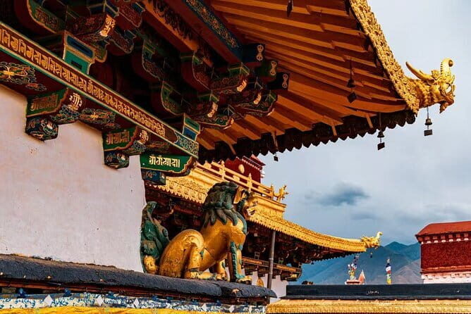 Panorama Multi Day Tour in Tibet - VIP small-group comfort: what the empty-seat promise means