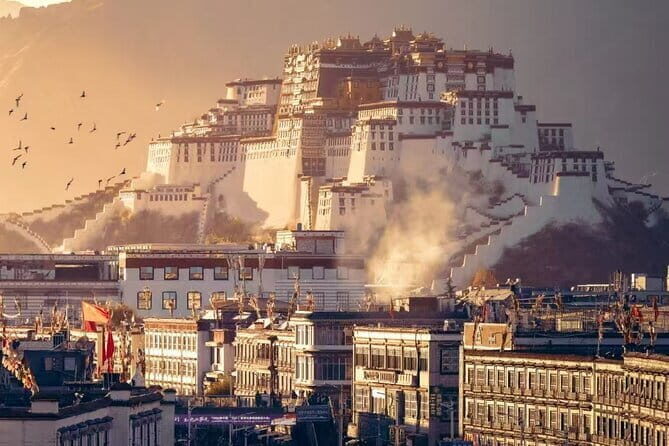 Panorama Multi Day Tour in Tibet - Day 1 Lhasa arrival: keep the day simple and save your energy