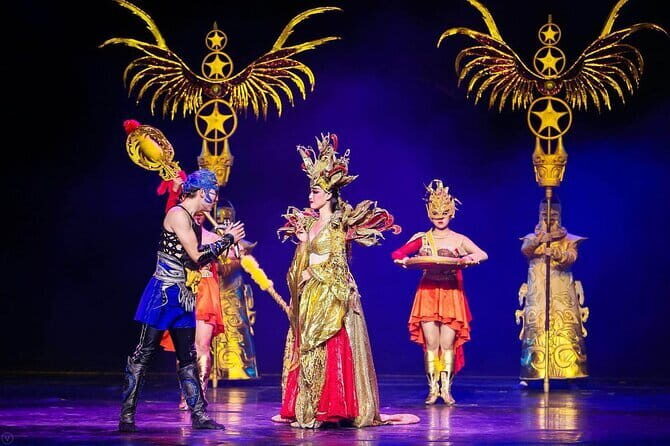 Peking Opera at Liyuan Theater Tickets - The Makeup Moment: Why Face Paint Changes Everything