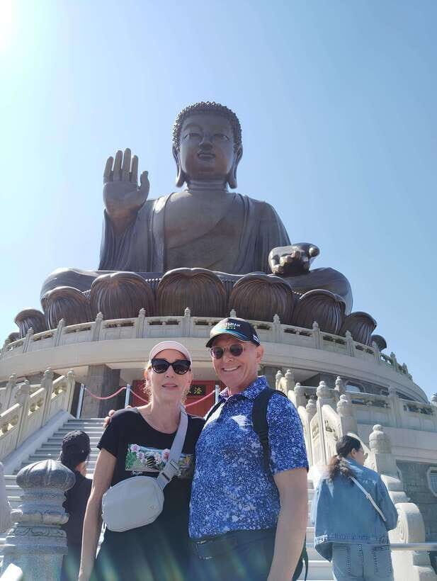 Premium Lantau Tour with Cable Car tickets & English Guide - The vegetarian meal option: nice, but optional
