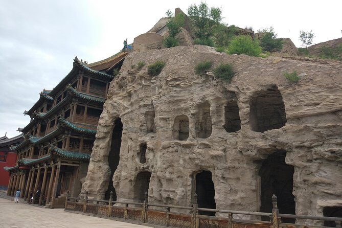 Private 2-Day Datong from Beijing with Yungang Grottoes - Day 1: Yungang Grottoes and the Nine-Dragon Screen
