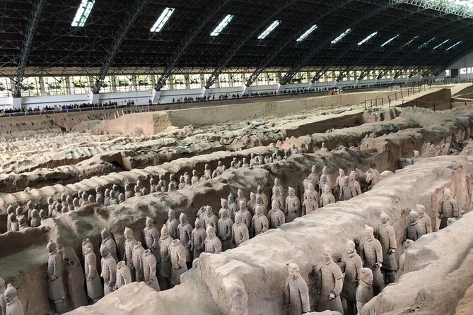 Private 2-Day Xi'an and Chengdu Tour with Hotel Stay - Sichuan hot pot dinner in Chengdu: included and adjustable