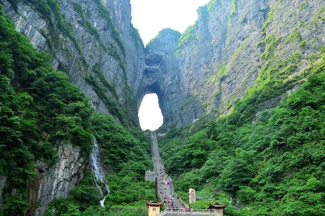 Private 3-Day Tour Combo Package:Zhangjiajie Avatar and Tianmen Mountain and Grand Canyon Glass Bridge - Zhangjiajie in Three Days: What This Combo Actually Covers