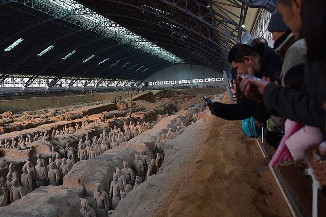 Private Amazing Xi'an City Day Tour in Your Way - Stop Six: Xi’an City Wall (Chengqiang) and Why the Views Are Worth the Effort