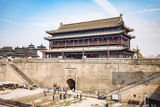 Private Amazing Xi'an City Day Tour in Your Way - Stop One: Terracotta Warriors and Horses (Your Morning Anchor)