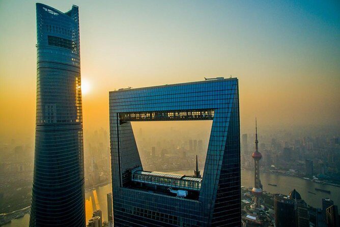 Private Arrival Transfer from Pudong Airport to Shanghai City Hotel - Communication and Tickets: How the Service Reduces Stress