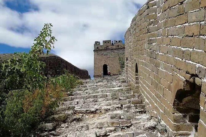 Private Beijing Layover Tour: PEK Airport to Mutianyu Great Wall - Mutianyu Great Wall: Why This Wall Section Fits a Layover