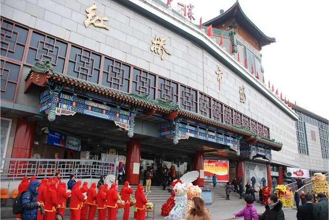 Private Beijing Markets Tour with Tea Tasting at Hongqiao Pearl Market - Why Panjiayuan and Hongqiao Fit Together in Half a Day