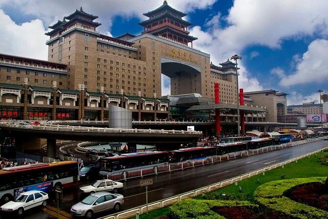 Private Beijing Transfer from Hotel to Beijing Railway Station - Picking the Right Station: Beijing Railway vs. North, South, and West
