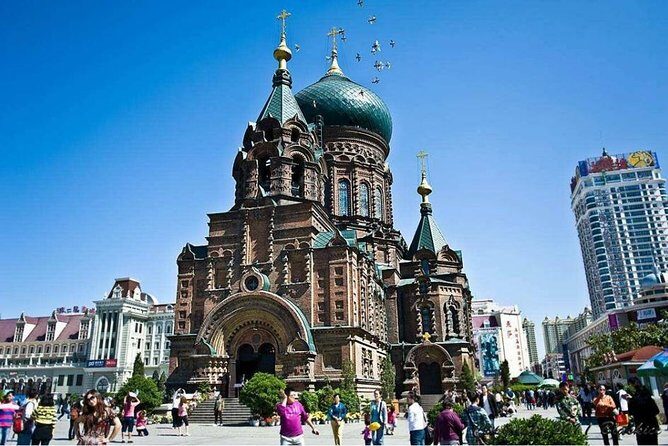 Private Customized Harbin City Day Tour by Public Transportation - What You Pay For: Transit, Guide Time, and Loads of Free Stops