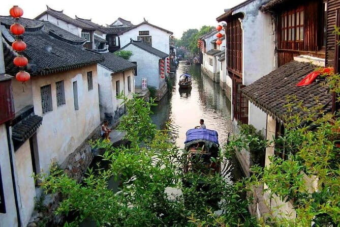 Private Customized Suzhou Highlights Tour with Tongli Water Town and Tuisi Garden - Practical tips: shoes, weather, and one key request to make up front