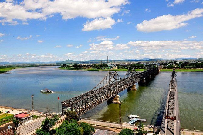Private Dandong City Day Tour:Hushan Great Wall,Yalu River Broken Bridge,Border - What to bring for a 7-hour border-city circuit