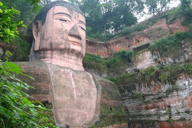 Private Day Tour: Chengdu Panda and Leshan Buddha - The drive to Leshan: where your day is actually spent