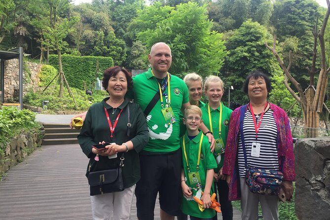 Private Day Tour: Dujiangyan Panda Base and Irrigation Project - The Panda Base: more than a photo stop