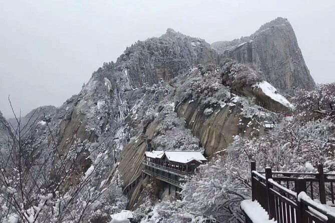 Private Day Tour of Mountain Huashan from Xi'an - Price and value: what your $160 really buys