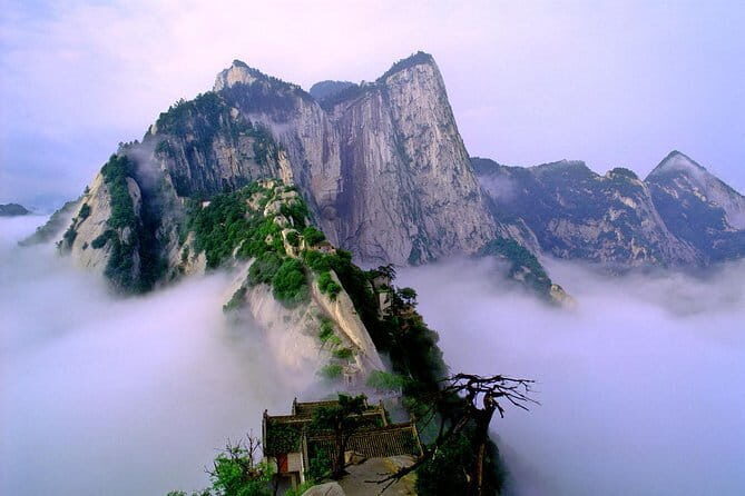 Private Day Tour of Mountain Huashan from Xi'an - What to pack so you’re comfortable on steep paths