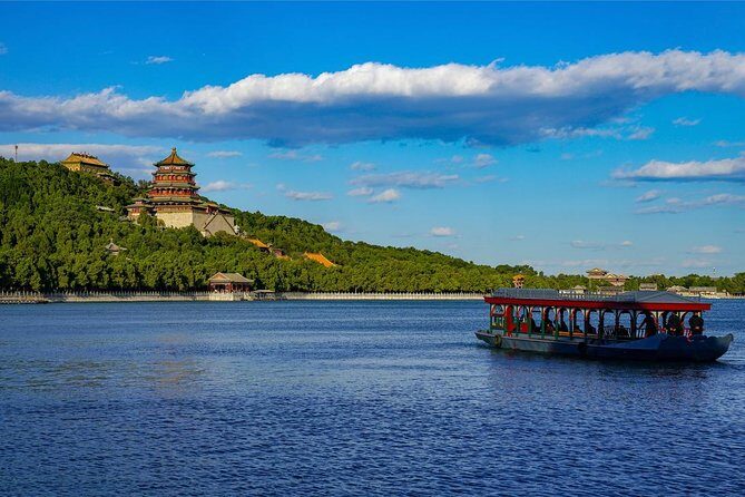 Private Day Trip to Mutianyu Great Wall and Summer Palace with English-Speaking Driver - Getting picked up and escaping Beijing traffic