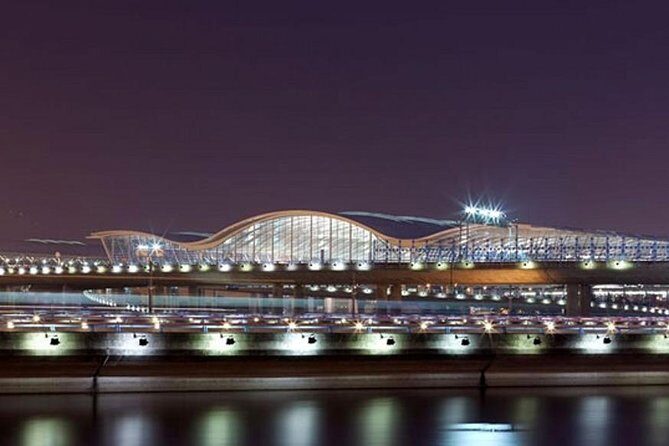 Private Departure Transfer from Shanghai City Center to Pudong Int'l Airport - Price and Value: Why $37 Per Person Can Be a Good Deal