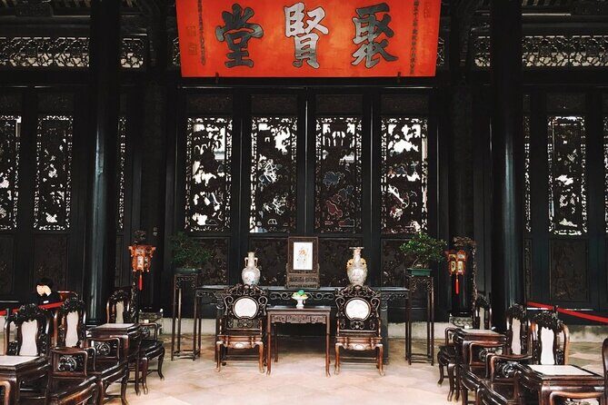 Private Flexible Guangzhou Layover Tour of Old and New Highlights - Shamian Island: colonial-era streets that feel calm