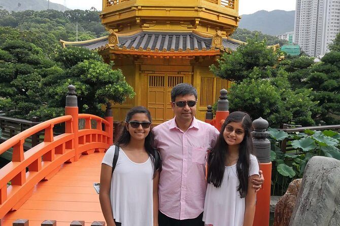 Private Full Day Sightseeing Tour of Kowloon in Hong Kong - Stop 2: Nan Lian Garden for a calm reset inside Kowloon