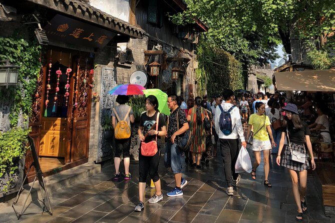 Private Full-Day Tour: Chengdu City Highlights - Lunch, Comfort, and What to Bring