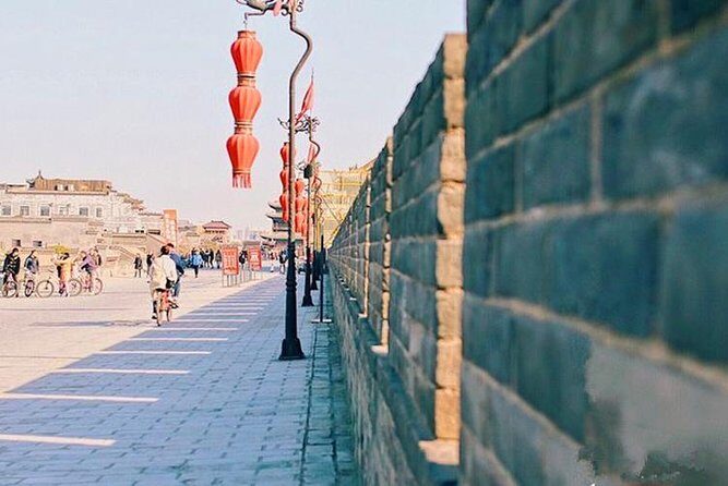 Private Full-Day Xi'an Highlights Tour with Pickup and Lunch - Small Wild Goose Pagoda: a quieter Tang-era hour