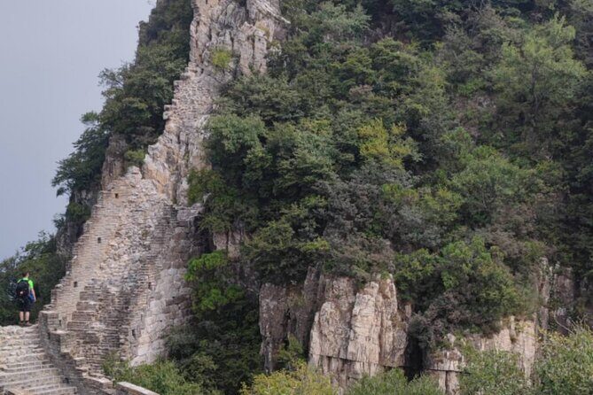 Private Great Wall Hiking Tour: Jiankou to Mutianyu - The Hike: From Rugged Jiankou to Restored Mutianyu