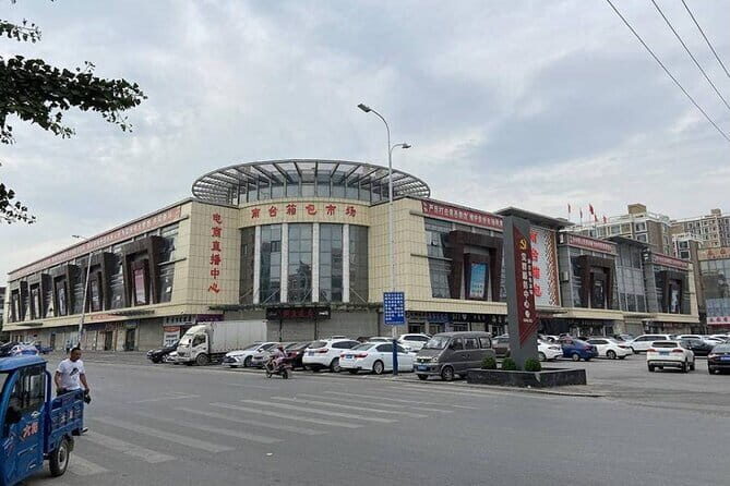 Private Guangzhou Business Tour to Visit Factory and Local Market - The 6 stops: what each market is good for