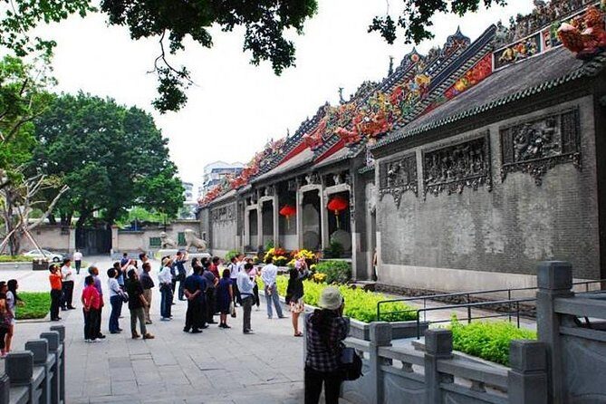 Private Guangzhou Full Day City Tour with Old and New Highlights - Yuexiu Park and the Five Ram Stone Statue: A City Symbol Break