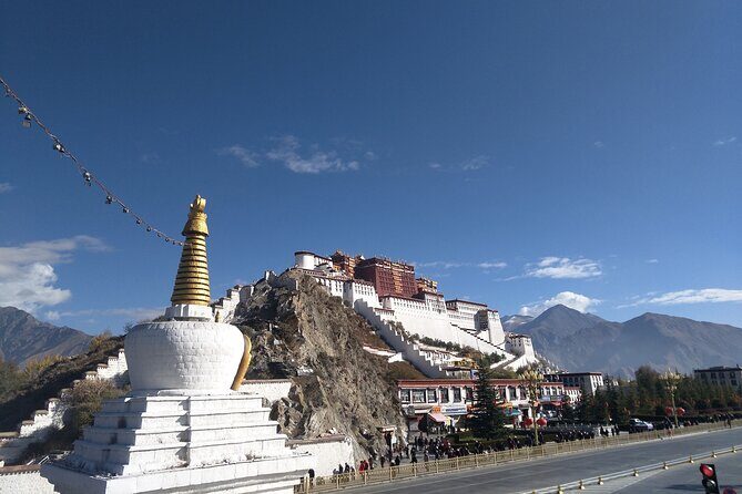 Private Guided Day Tour Potala Palace and Sera Monastery - Sera Monastery and the daily scriptures debate timing