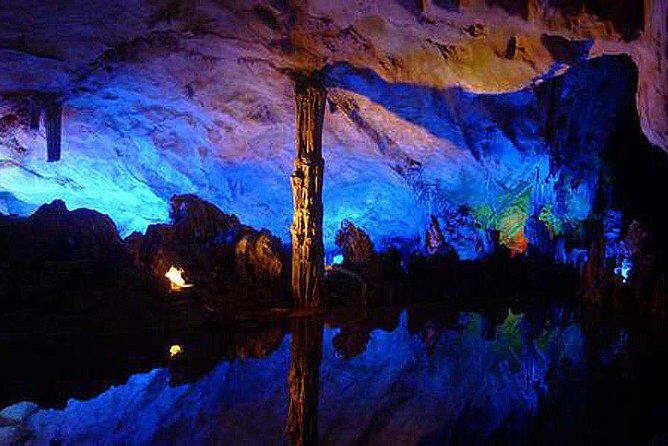 Private Guilin Full Day Tour including Fubo Hill, Reed Flute Cave, Elephant Hill and Seven Star Park - Fubo Hill: Tang-Dynasty Buddhas on a Path of Carved Stone