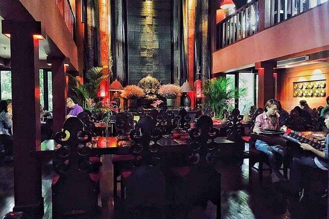 Private Half Day Shanghai City Customized Tour with Lost Heaven Dining - How value really works at $165 per person