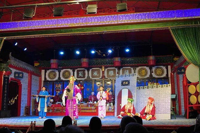 Private Half-Day Tour in Sichuan Culture Show with Hot Pot Dinner in Chengdu - Timing, seats, and how to pace a 5:30 pm start