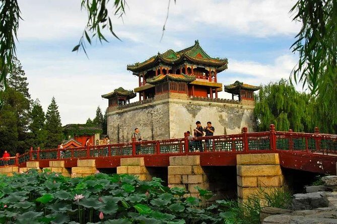 Private Half Day Tour to Beijing Panda House and Summer Palace - Summer Palace: where the guide earns their keep