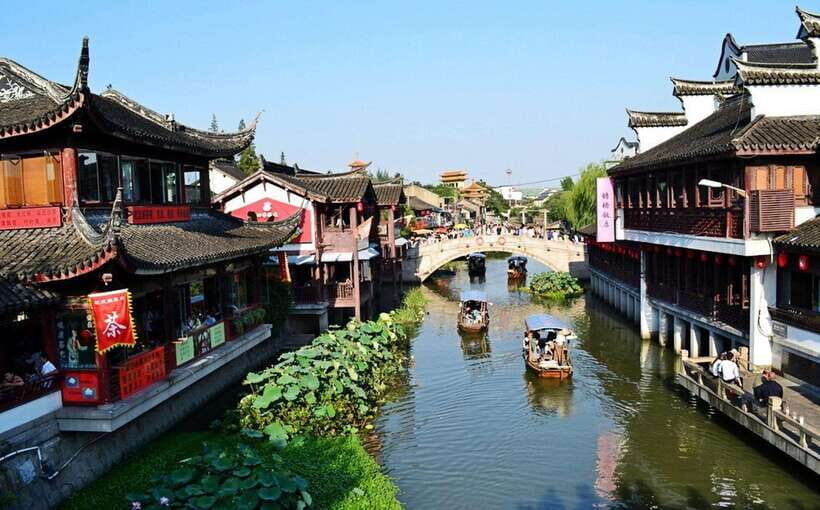 Private Half -Day Tour to Qibao Ancient Water Town - Walking Qibao’s Old Alleys Like a Local Food Reader