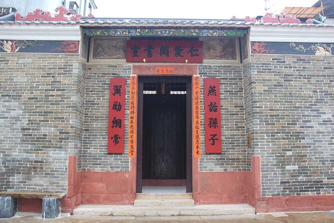 Private Half-Day Walking Tour of the New Territories Region in Hong Kong - Why Ping Shan’s heritage trail beats a city-only Hong Kong day