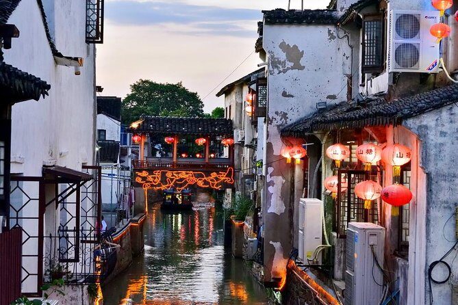 Private Hidden and Historical Suzhou Exploration from Shanghai - Tiger Hill: bonsai lessons and the leaning pagoda