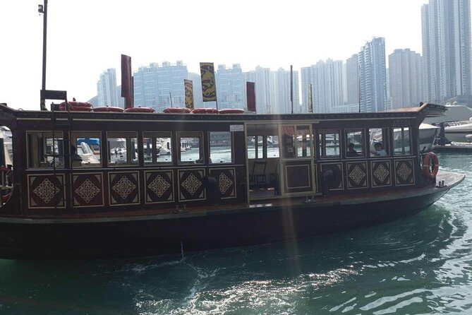 Private Highlights Tour of Hong Kong Island - Lan Kwai Fong: nightlife energy, even when it’s not night