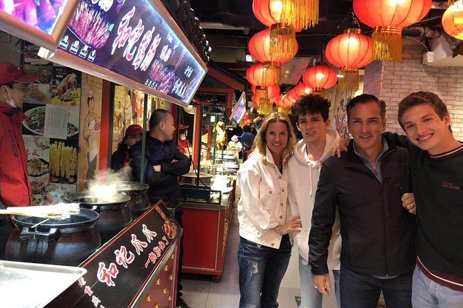 Private Night Tour: Discover Beijing in Bustling Lights - Jingshan and the Forbidden City viewpoints from the outside