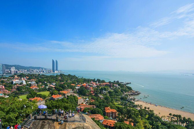 Private One Day Xiamen And Gulangyu Highlight Tour Including Lunch - Shuzhuang Garden and the Piano Museum: A Quieter Side of Gulangyu