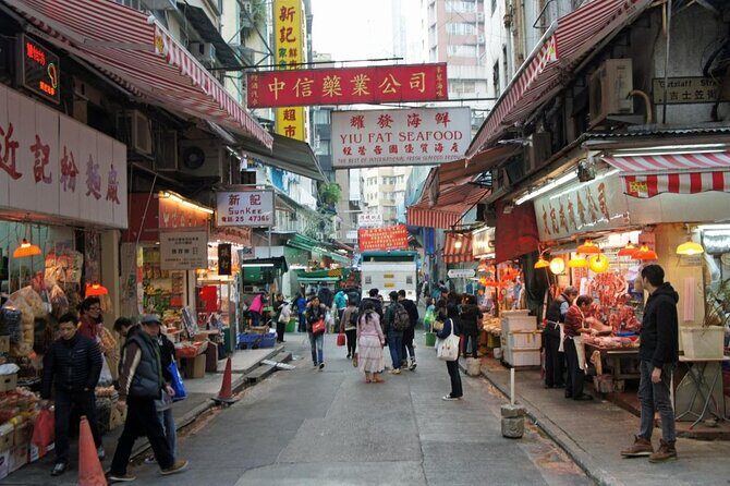 Private & Personalized Hong Kong Street Art Tour with a Local - Key things to know before you go