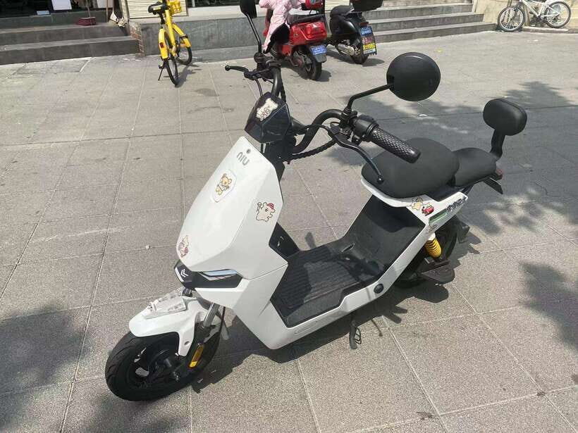 Private Scooter Adventure Tour in Shanghai - Safety and riding requirements you should take seriously