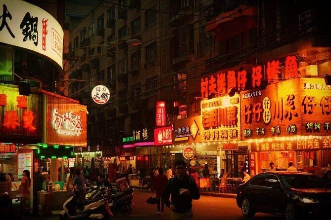 Private Shanghai Foodie Adventures with Rooftop Bar Hopping - Rooftop Bar Finale by the Bund or Jing’an Skyline