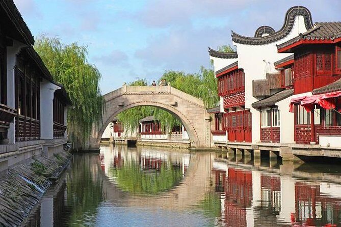 Private Shanghai Layover Tour to Zhaojialou Water Town with Lunch or Dinner - Turning a Shanghai layover into water-town time